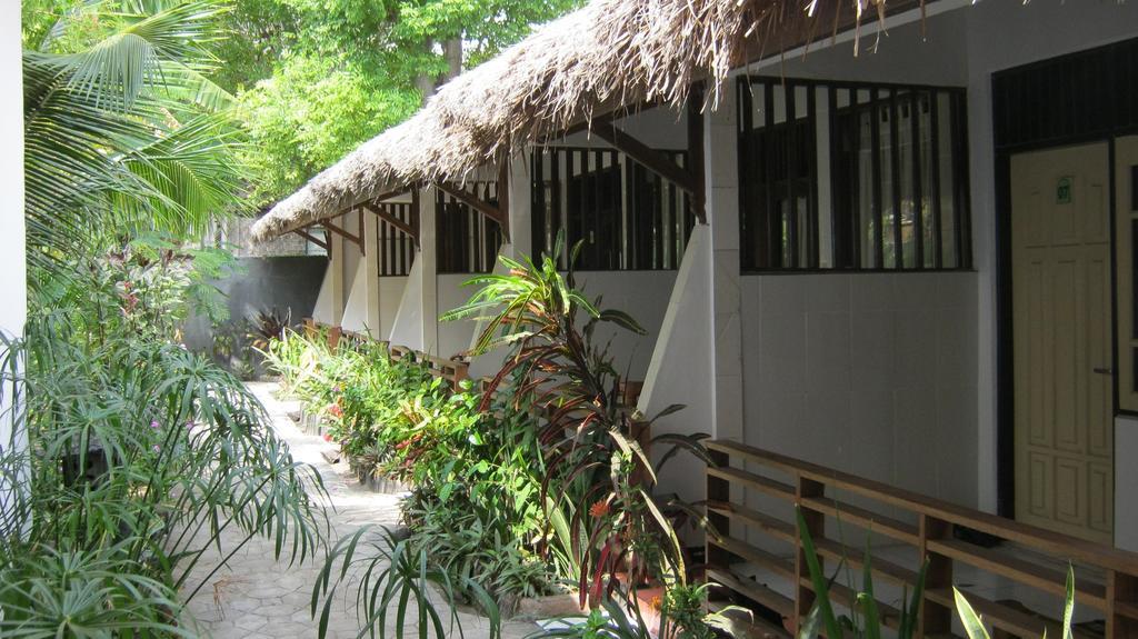 Melati Garden Guesthouse Gili Trawangan Dış mekan fotoğraf